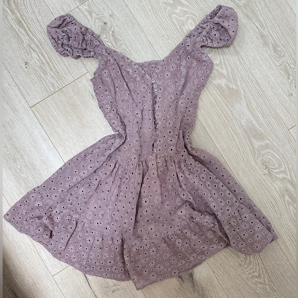 Urban outfitters lace dress, mauve color with button detailing